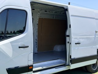 Renault Master 2021