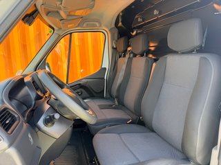 Renault Master 2021