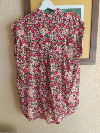 Blusa Lefties floral