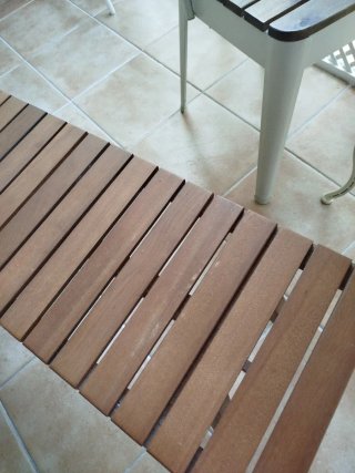 Banco de madera JYSK