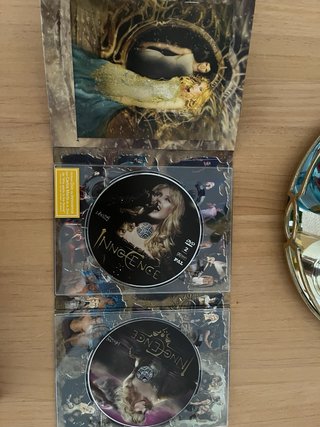 CD + DVD INNOCENCE En Concierto Latino
