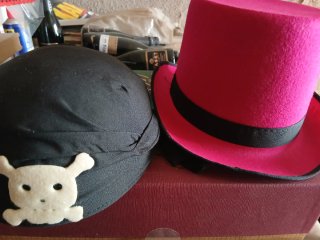 Lote Sombreros y Antifaces Disfraces