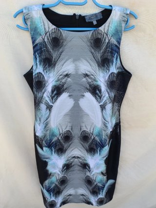 Next Vestido Estampado Plumas Talla 2XL