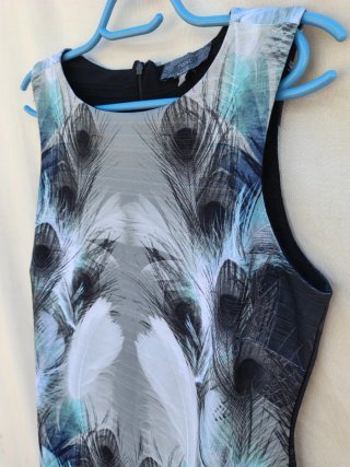 Next Vestido Estampado Plumas Talla 2XL