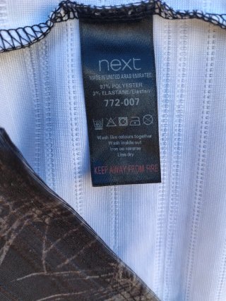 Next Vestido Estampado Plumas Talla 2XL