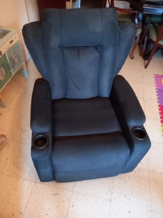 Sillón reclinable negro