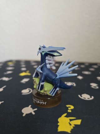 Figuras Kaiyodo Palkia y Dialga
