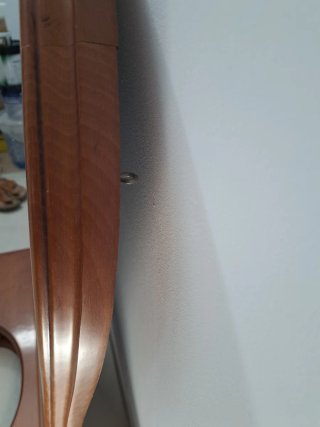 Tocador con espejo de madera