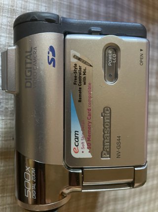Videocámara Panasonic NV-GS44EG