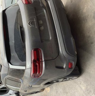 Citroen 2760365 9833399980 soporte paragolpe c5 e
