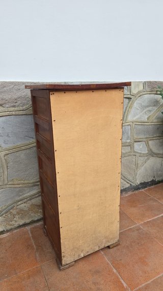 Armario madera pino macizo barnizado color castaño