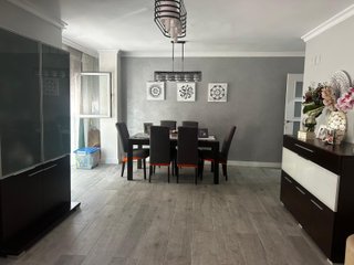 Se vende amplio piso reformado totalmente hace 4 a