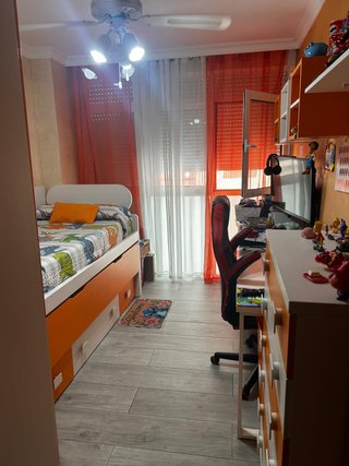 Se vende amplio piso reformado totalmente hace 4 a