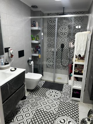 Se vende amplio piso reformado totalmente hace 4 a