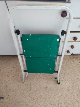 Escalera Plegable 2 Peldaños