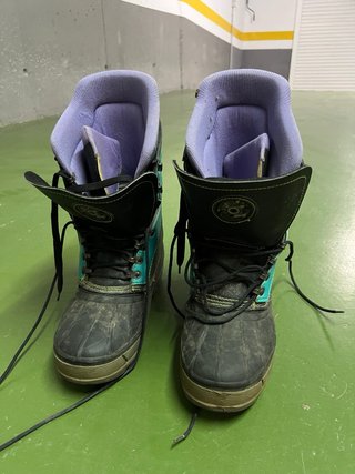 Tabla y botas de snowboard Talla 47