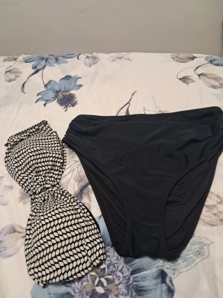 Bikini Talla 42 Negro y Blanco
