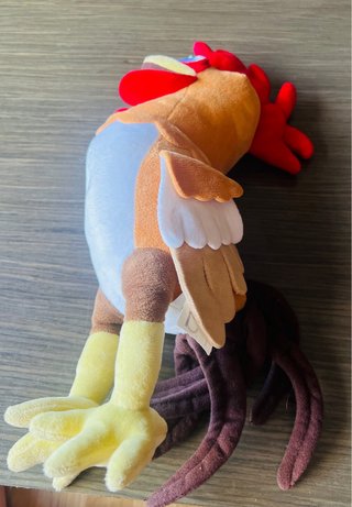 Peluche de gallo divertido y serpiente
