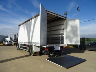 Mercedes Axor 1833-CAMIONES LONAS / TAUTLINER