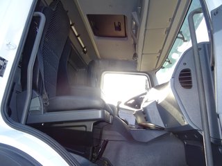 Mercedes Axor 1833-CAMIONES LONAS / TAUTLINER