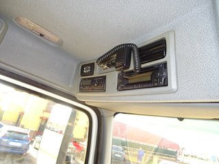 Mercedes Axor 1833-CAMIONES LONAS / TAUTLINER