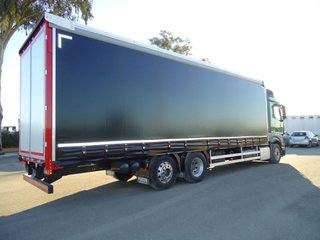 Mercedes ACTROS 25 45-CAMIONES LONAS / TAUTLINER