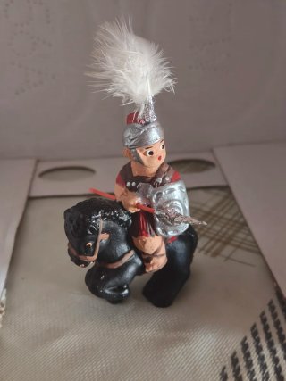 Miniatura romano a caballo
