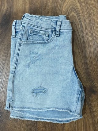 Shorts vaqueros GAP desgastados