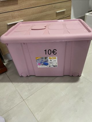 Árbol rascador para gatos con ratón