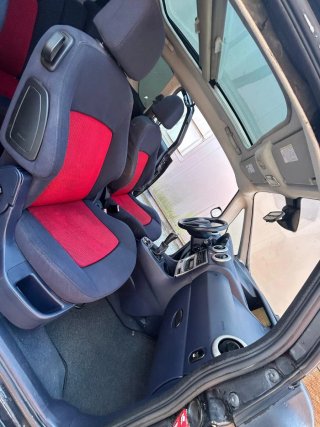 Peugeot 1007 2005
