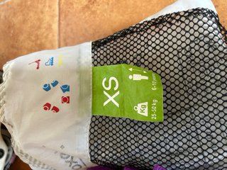 Patines (29-32) y protecciones