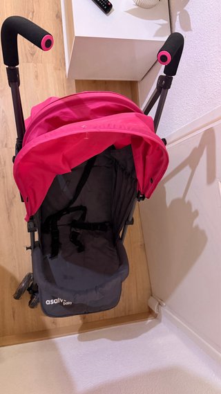 Silla de paseo rosa plegable