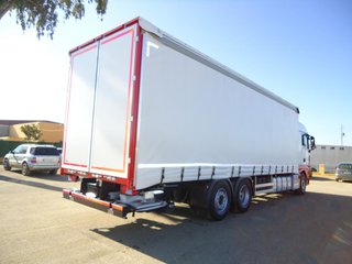 MAN TGX 26 440-CAMIONES LONAS / TAUTLINER