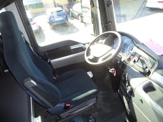 MAN TGX 26 440-CAMIONES LONAS / TAUTLINER