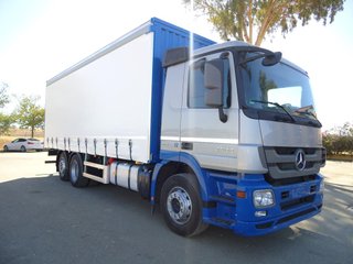 Mercedes ACTROS 25 44-CAMIONES LONAS / TAUTLINER