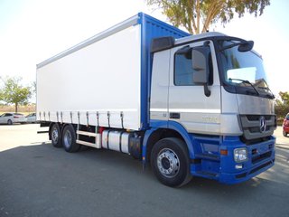 Mercedes ACTROS 25 44-CAMIONES LONAS / TAUTLINER