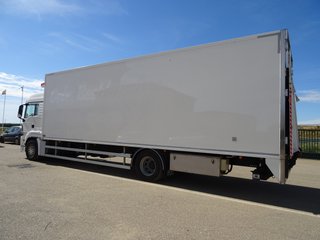 MAN TGS 18 320-CAMIONES FURGONES