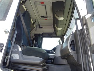 MAN TGS 18 320-CAMIONES FURGONES