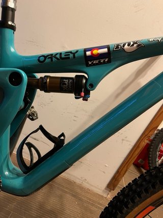 Cuadro Yeti SB115