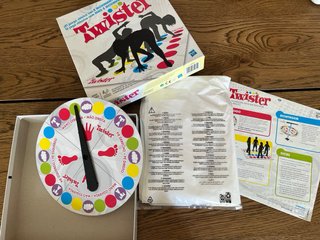Juego Twister Hasbro