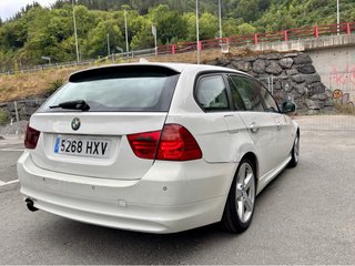 BMW 320d Touring 2009
