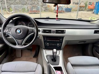 BMW 320d Touring 2009