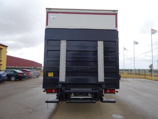 Volvo FL 240-CAMIONES FURGONES