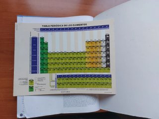 Libro Física y Química 1°Bachillerato Oxford
