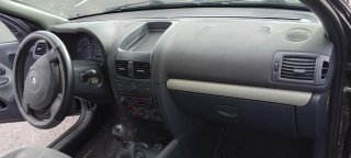 Renault Clio 2003