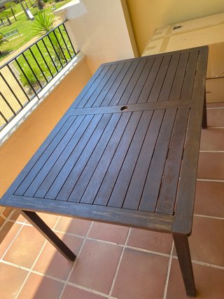 Mesa y 4 sillones multiposicion en madera de teca