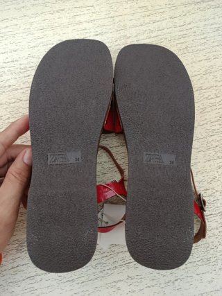 Sandalias Zara Rojas Talla 38