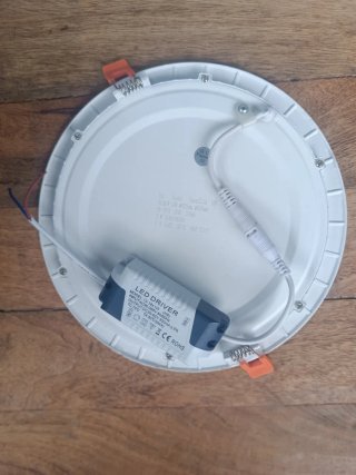 Plafón LED 18W Circular 22,5cm      Vendo los 3