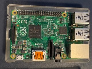 Raspberry Pi 2 Model B + Carcasa
