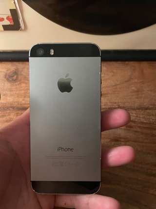 iPhone 5s Plata/Negro Como Nuevo